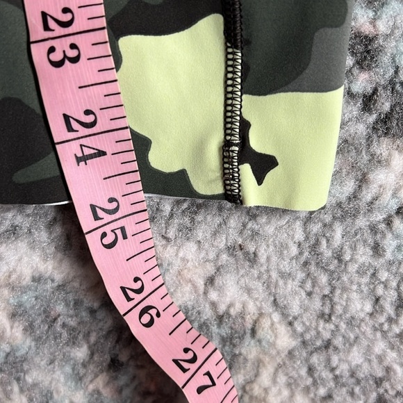 Lululemon fast and free leggings 25” - Picture 9 of 9